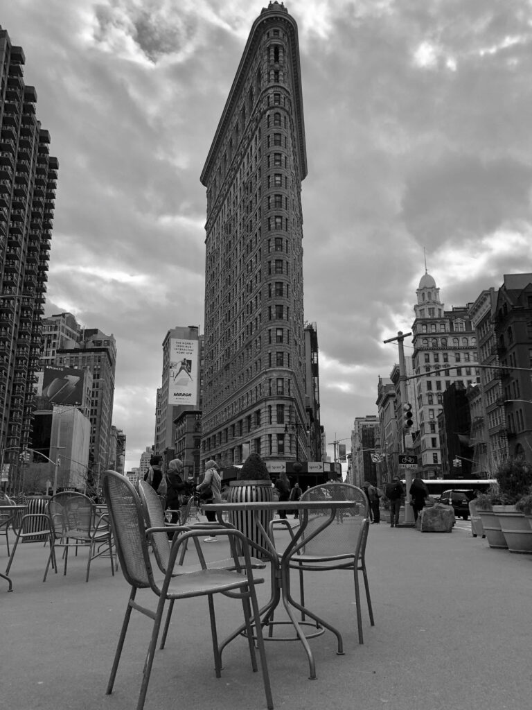 NYC Midtown scenary finance